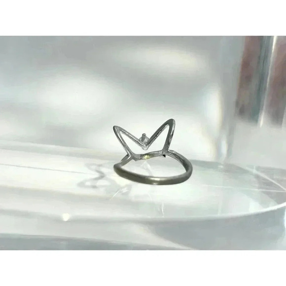 Vintage 18K HGE Gemstone Raised Heart Shaped / Designed Retro Ring - size 5.75 - Picture 6 of 10